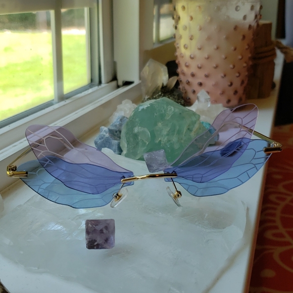 COPY - Double Dragonfly wing sunglasses: blue/purple - Picture 11 of 16